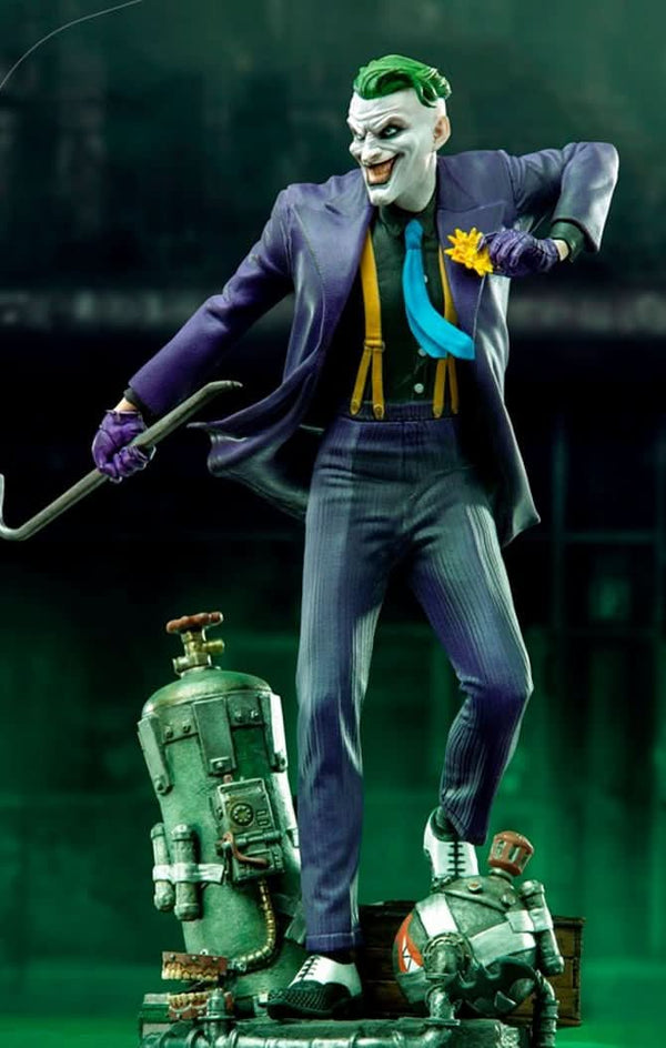 The Joker Statue - DC Comics - Art Scale 1/10