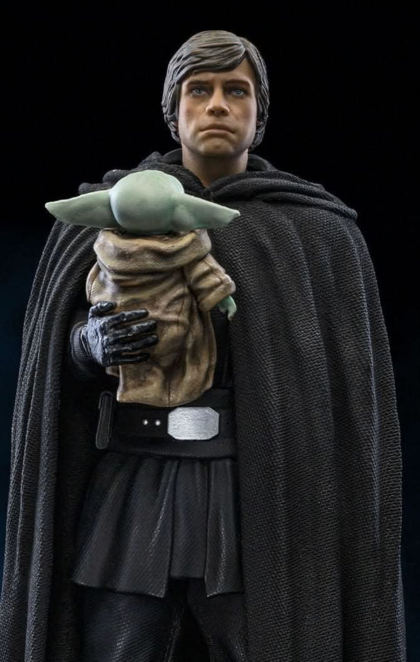 Luke Skywalker and Grogu Statue - Star Wars: The Mandalorian - Art Scale 1/10