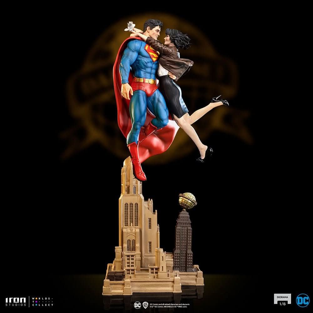 Superman and Lois Lane Statue - DC Comics - 1/6 Diorama - Iron Studios