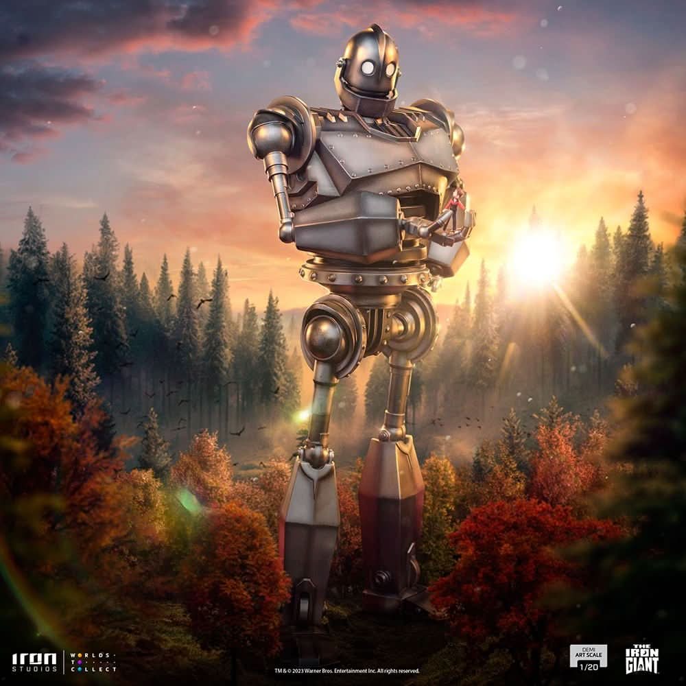 Iron Giant and Hogarth Hughes Statue - The Iron Giant - 1/20 Demi Scale - Iron Studios