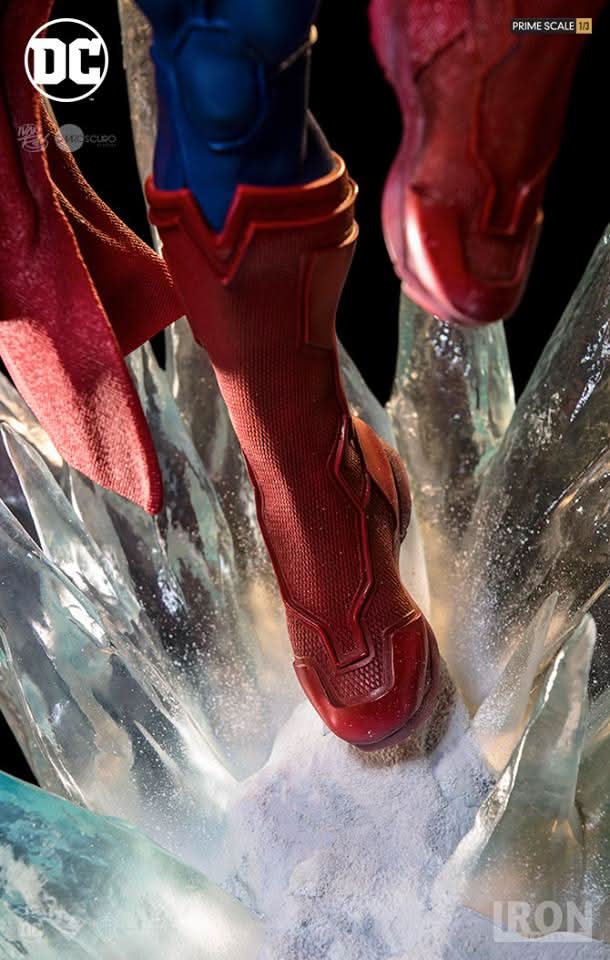 Superman by Ivan Reis Statue – DC Comics - Prime Scale 1/3 - Iron Studios