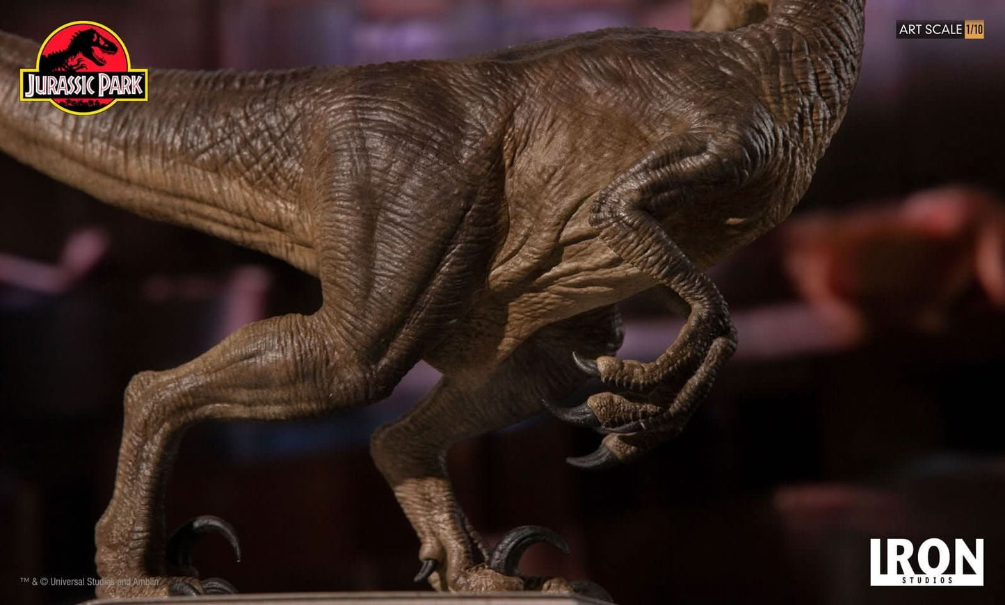 Velociraptor Statue - Jurassic Park - Art Scale 1/10 - Iron Studios