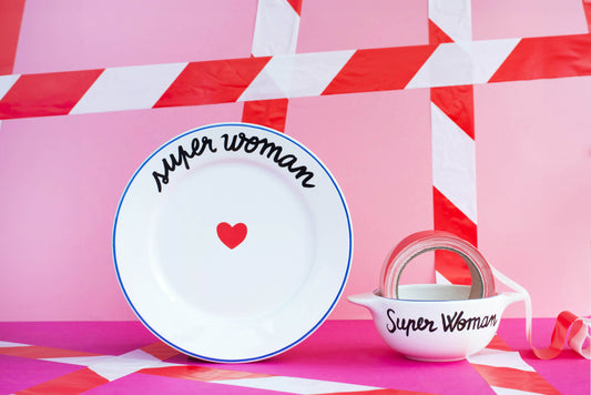 Assiette LA FAMILLE S'ÉCLATE - Super Woman
