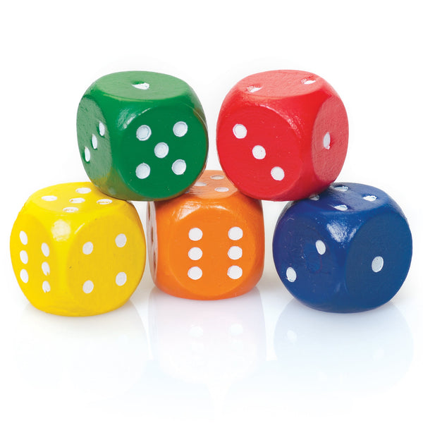 5 WOODEN DICE