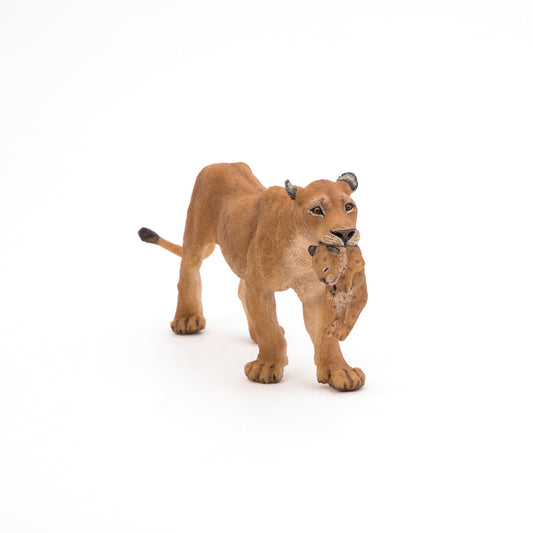 Lioness with cub figurine