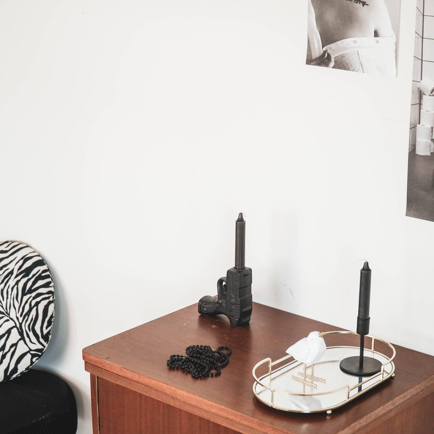 Candlestick - Pistol - Ceramic - Black - 12x5x12cm