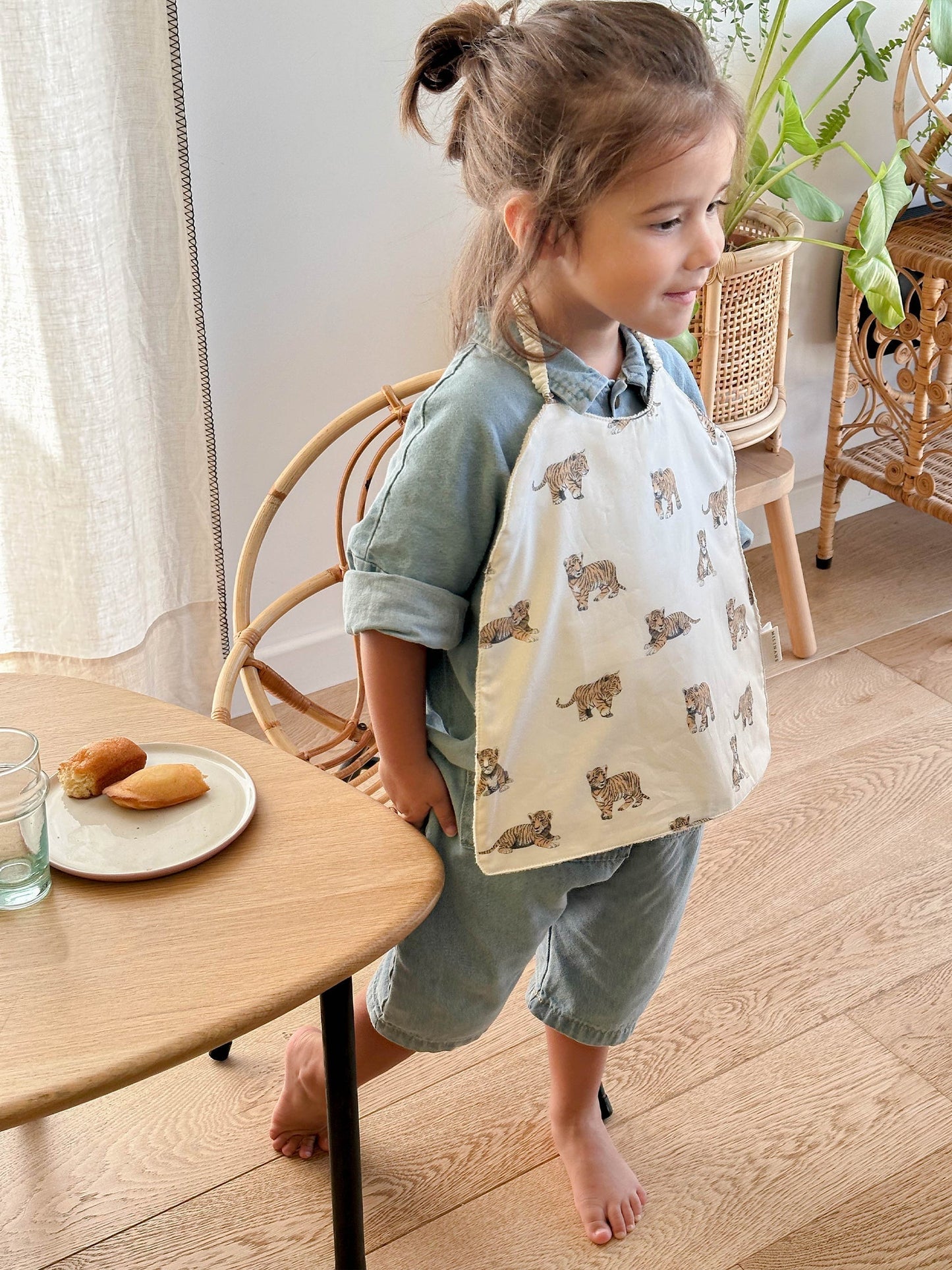 Large bib - CESAR