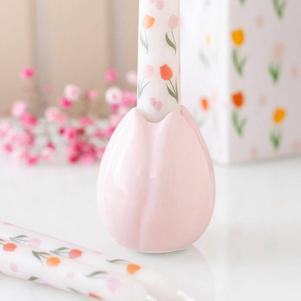 Tulip-shaped candle holder