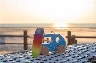 Pull Along Vehicle - Surfer Van