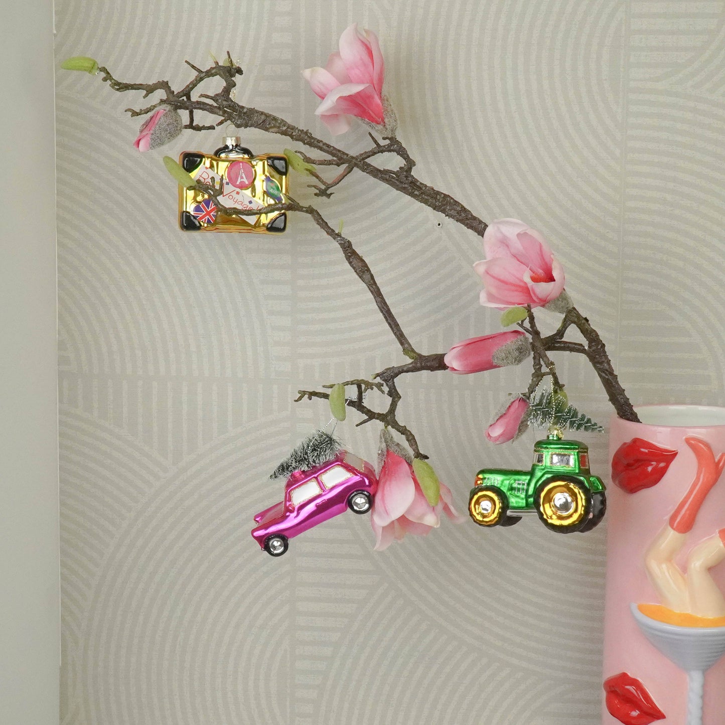 Boule de Noël Voiture Rose avec Sapin de Noël