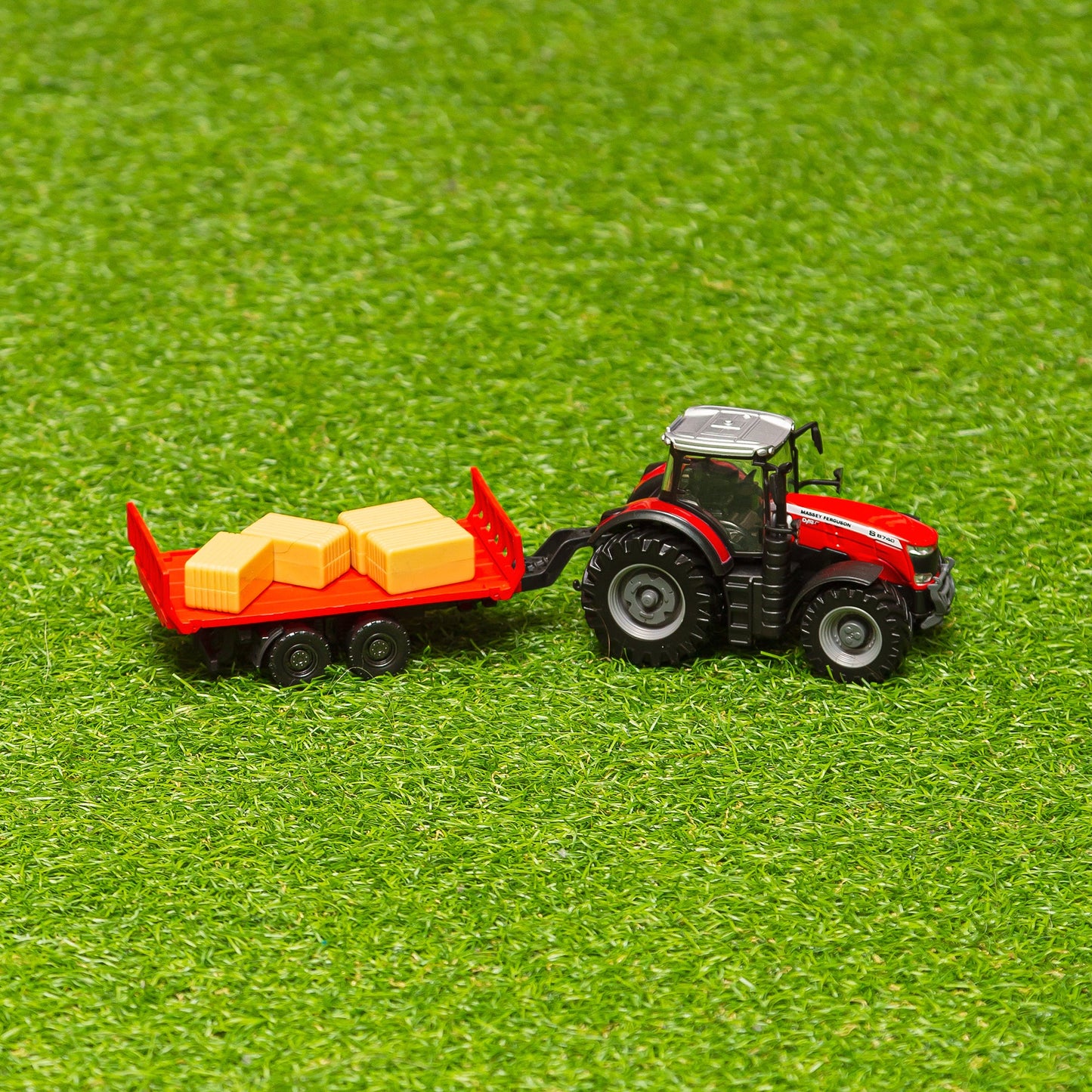 10 CM MASSEY FERGUSON 8740S TRACTOR WITH BALE TRAILER