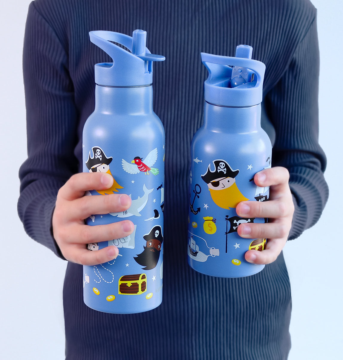 Kit bouchon, paille et goupillon - Pirates – vue 3 – A Little Lovely Company