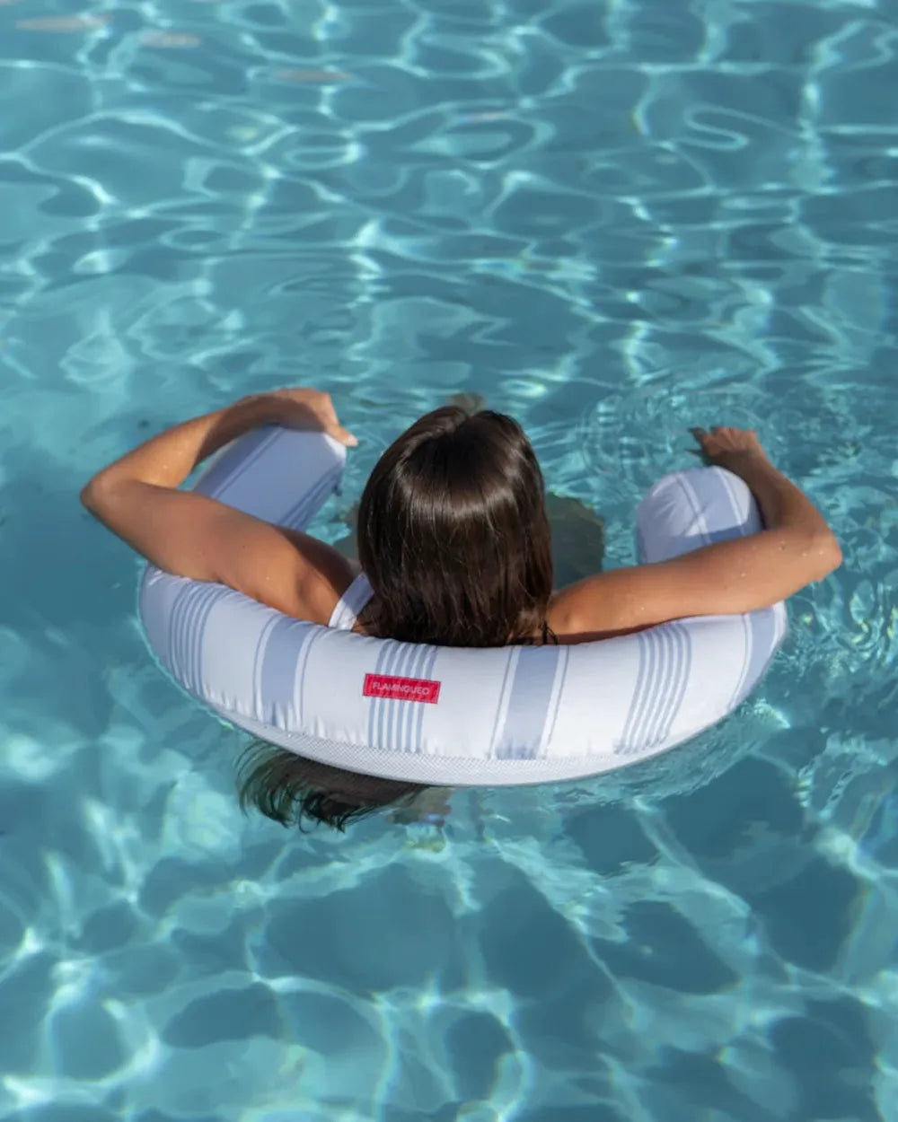 Premium multi-position backrest pool float – AVA