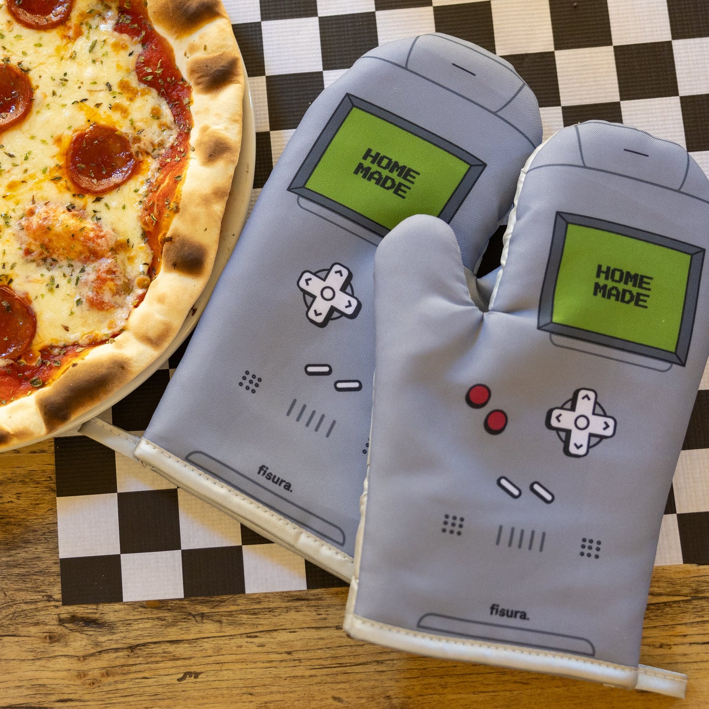 Maniques de cuisine “gamer”