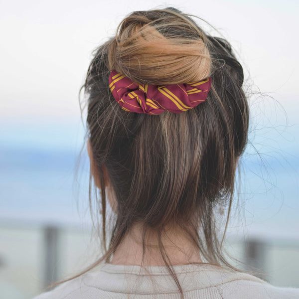 *Classic Gryffindor 3-Piece Hair Accessory Set