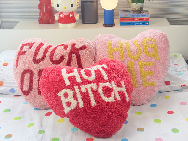 Coussin Cœur « Hot Bitch » – Bitten