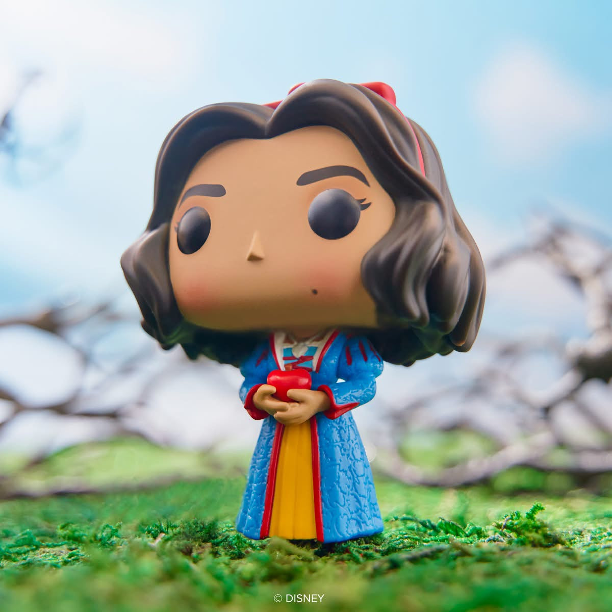 Pop! Snow White with Apple