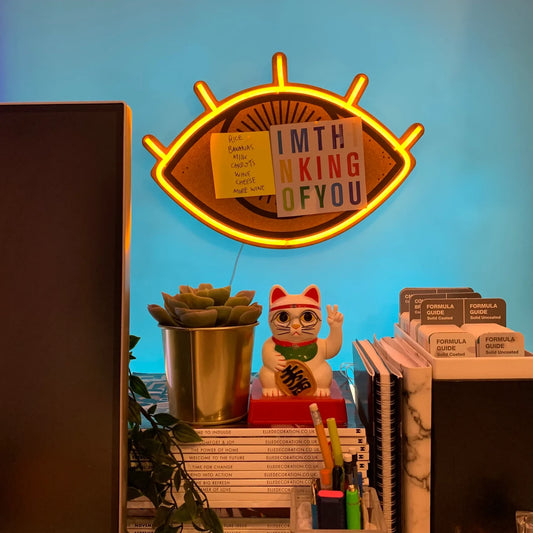 LED table in cork - eye