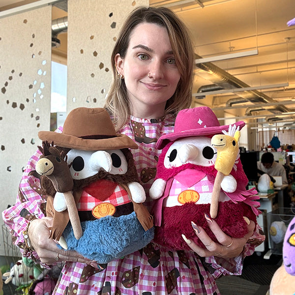 Duo Mini Squishable – Docteur et Infirmière de la Peste – Cow-Boy