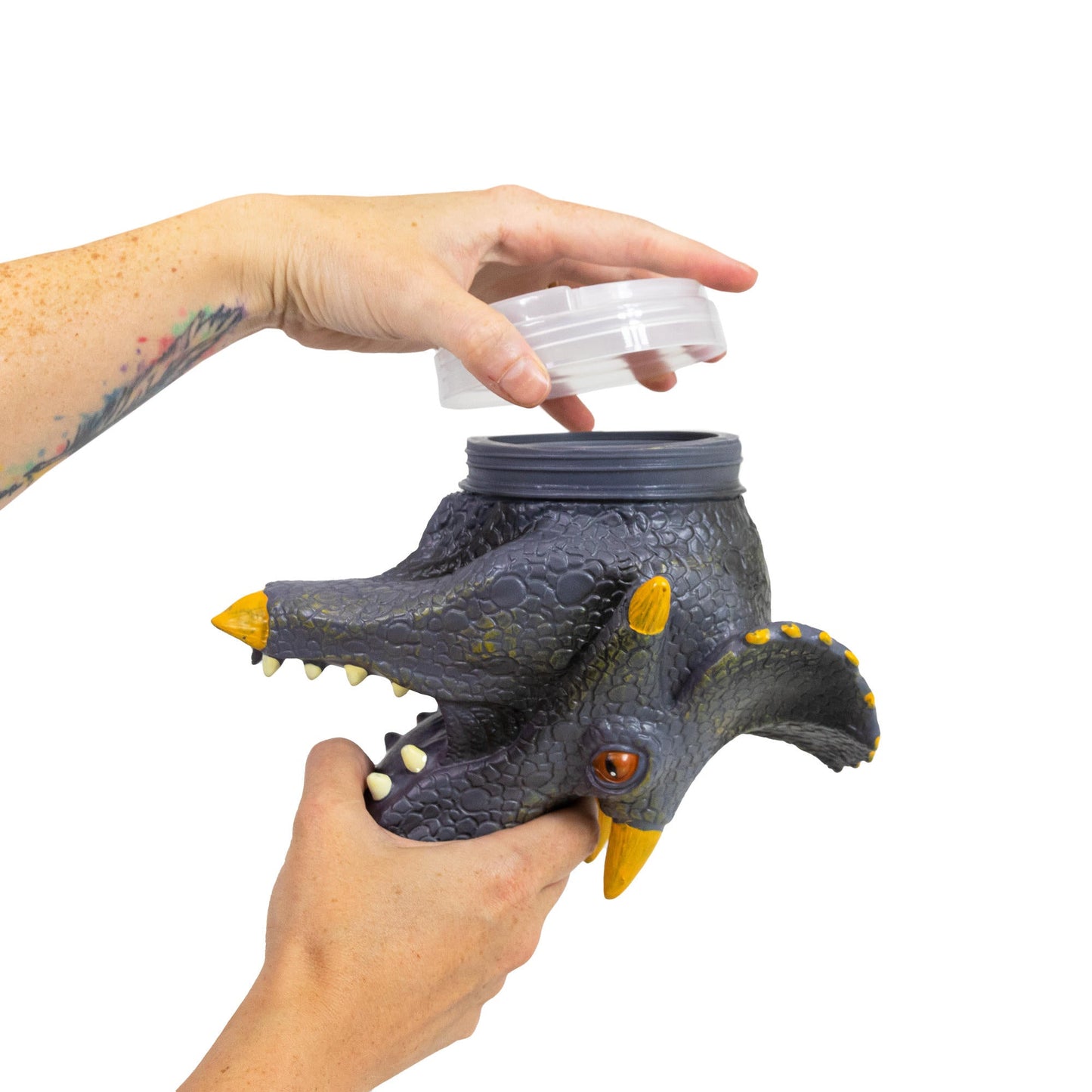 Bathtub with Triceratops dinosaur head (small size)