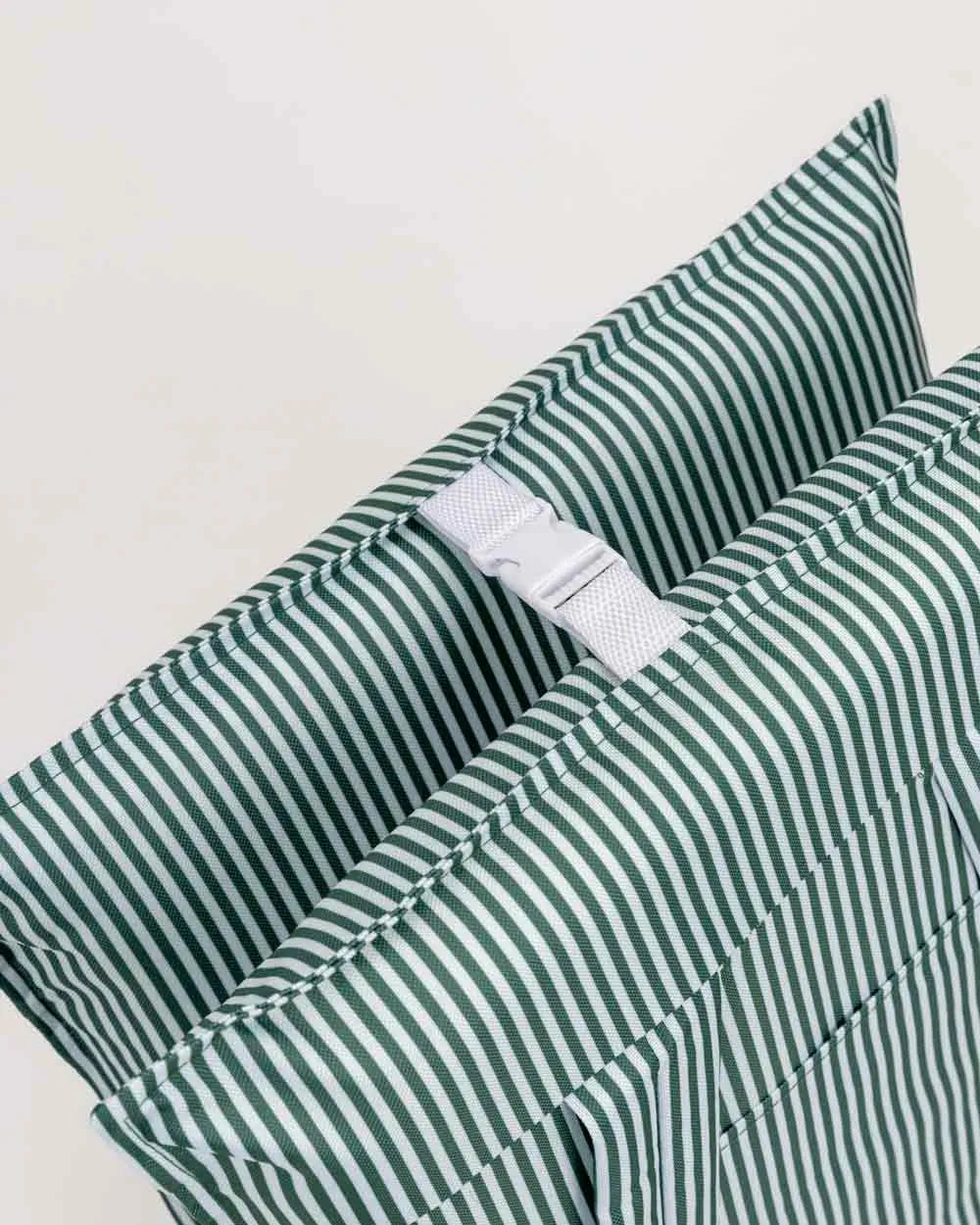 Green folding beach chair - NELSON
