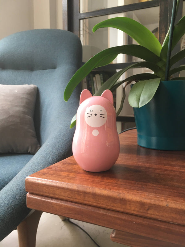 Daruma Rose Cat "Love"
