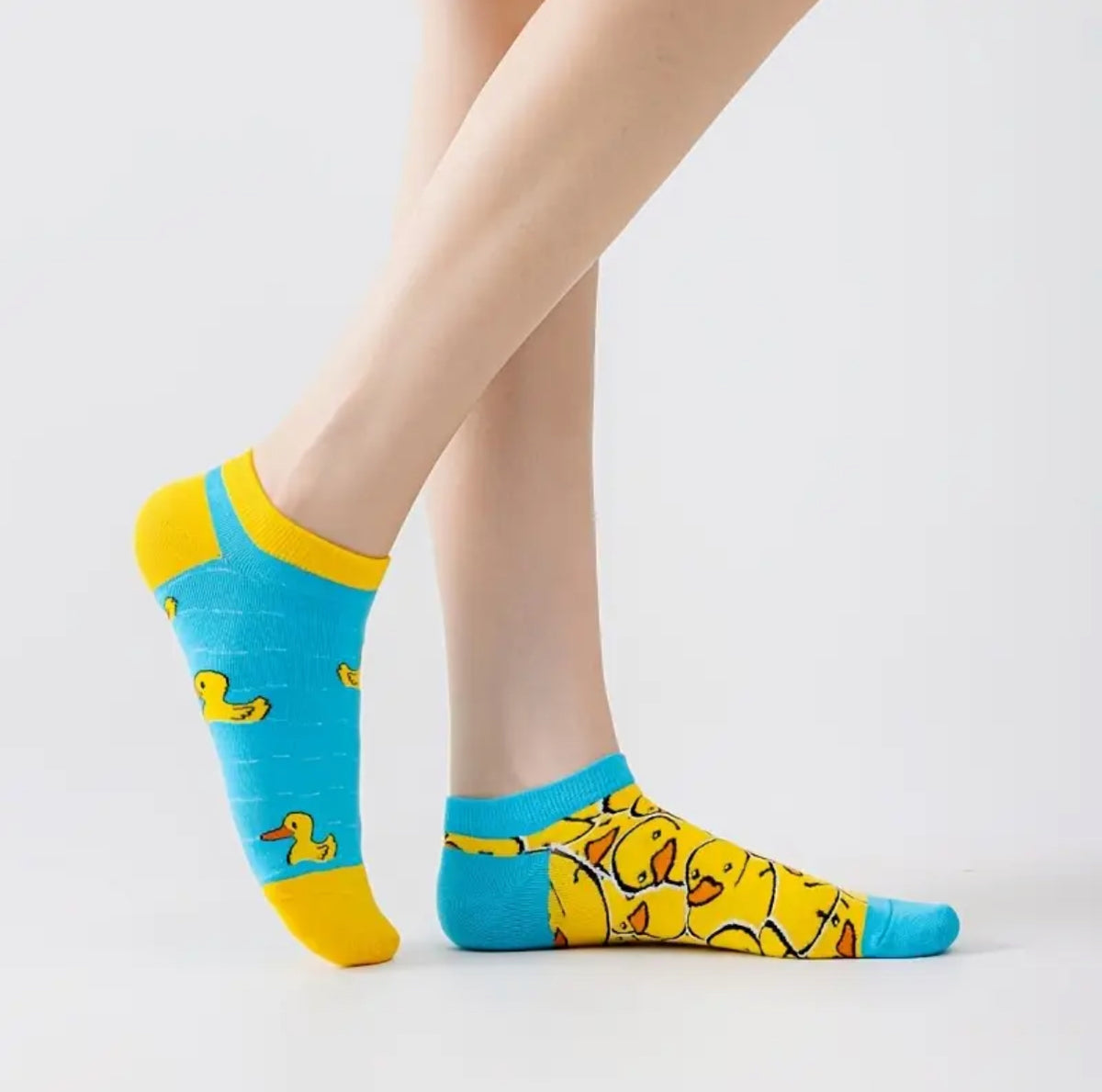 chaussettes courtes depareillees canards