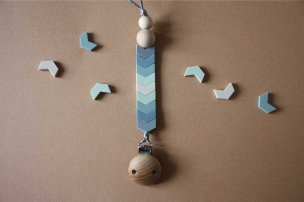 Chevron Silicone Pacifier Clip Blue