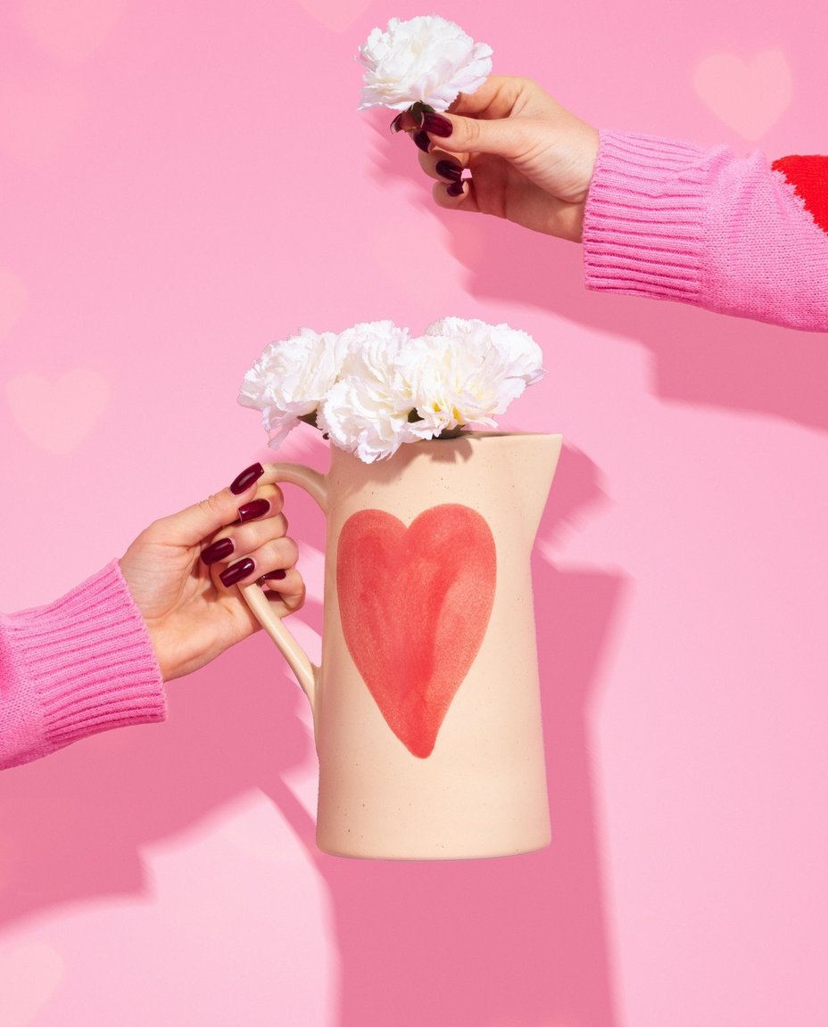 Pichet en grès Cozy Hearts 1.5L Édition limitée