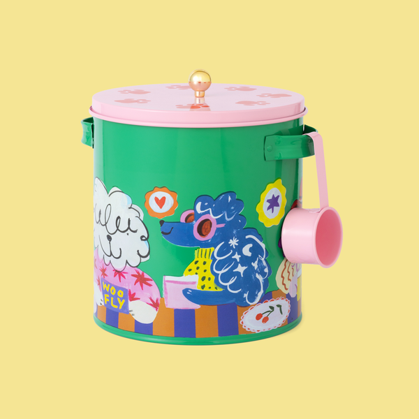 Cool Dogs Club Storage Box & Shovel