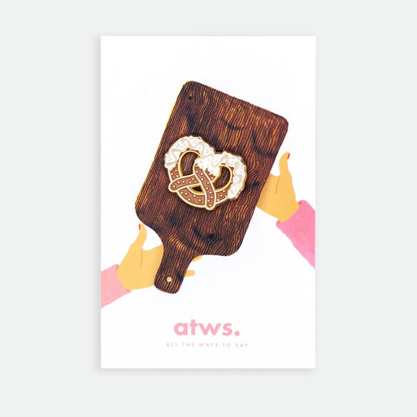 Pretzel - pins