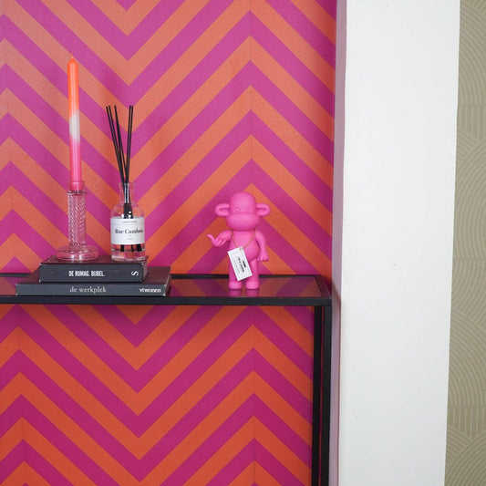 Ornament - Hanging Loose Monkey Figurine 'The Legend' - Pink - 11x7x19cm