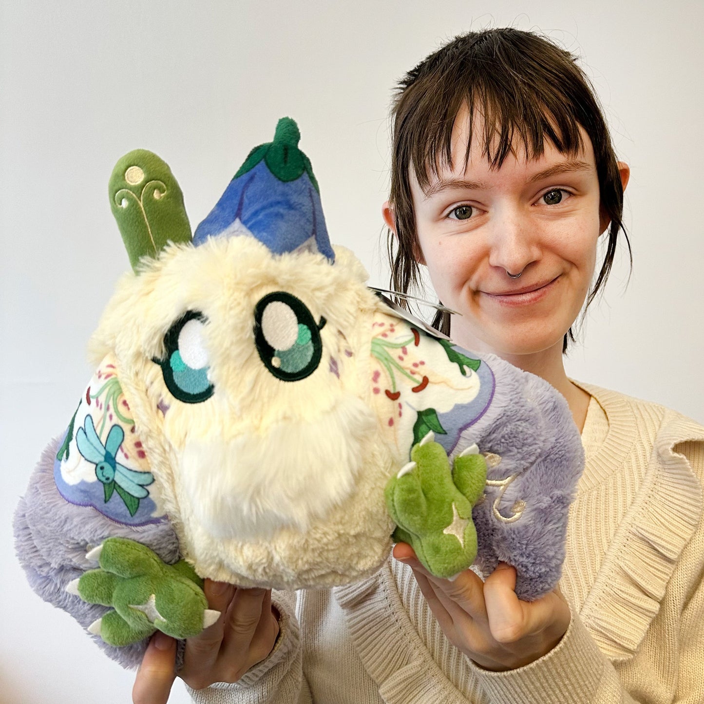 Peluche Mini Squishable – Fée Mothman