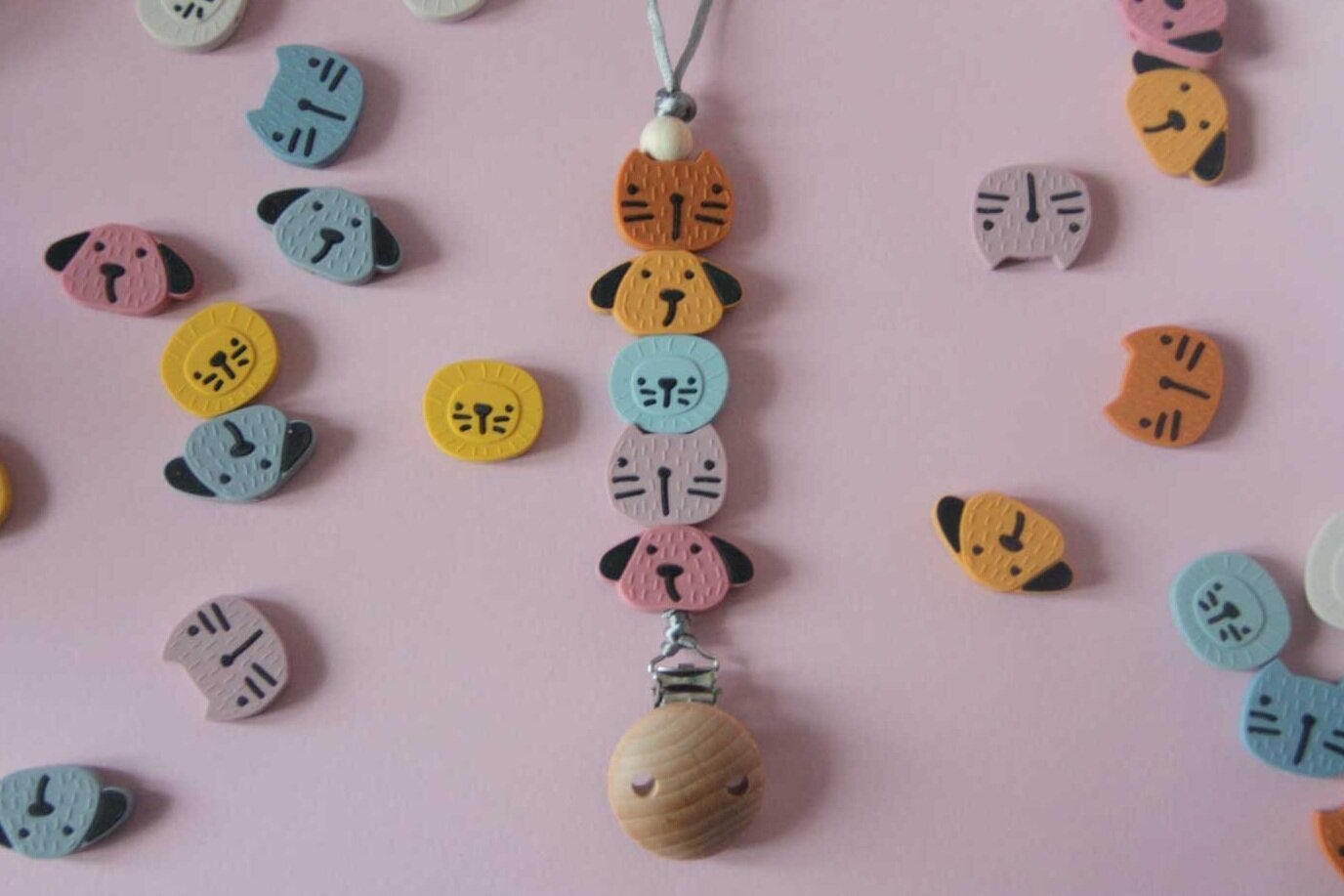 ZOO III Silicone Soother Chain