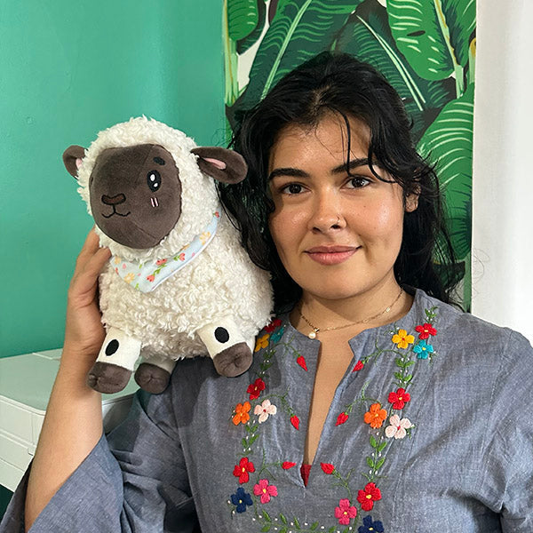 Peluche Mini Squishable – Agneau de Printemps