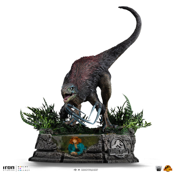 Therizinosaurus Statue - Jurassic World: Dominion - Half Scale 1/20