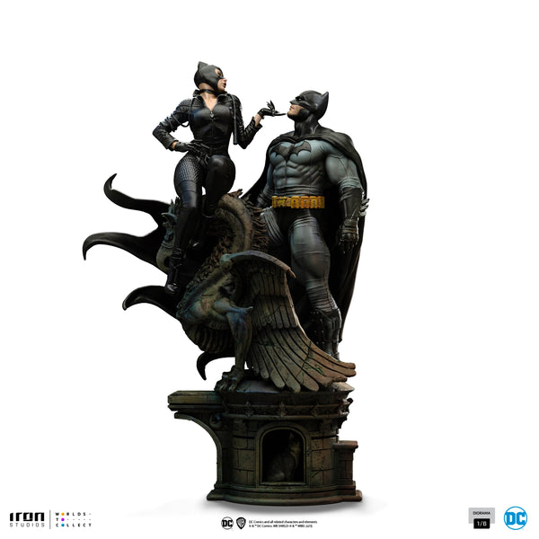 Batman and Catwoman Statue - DC Comics Series #9 - 1/6 Diorama