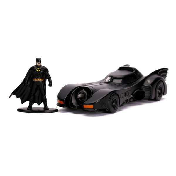 Batmobile and Batman 1:32