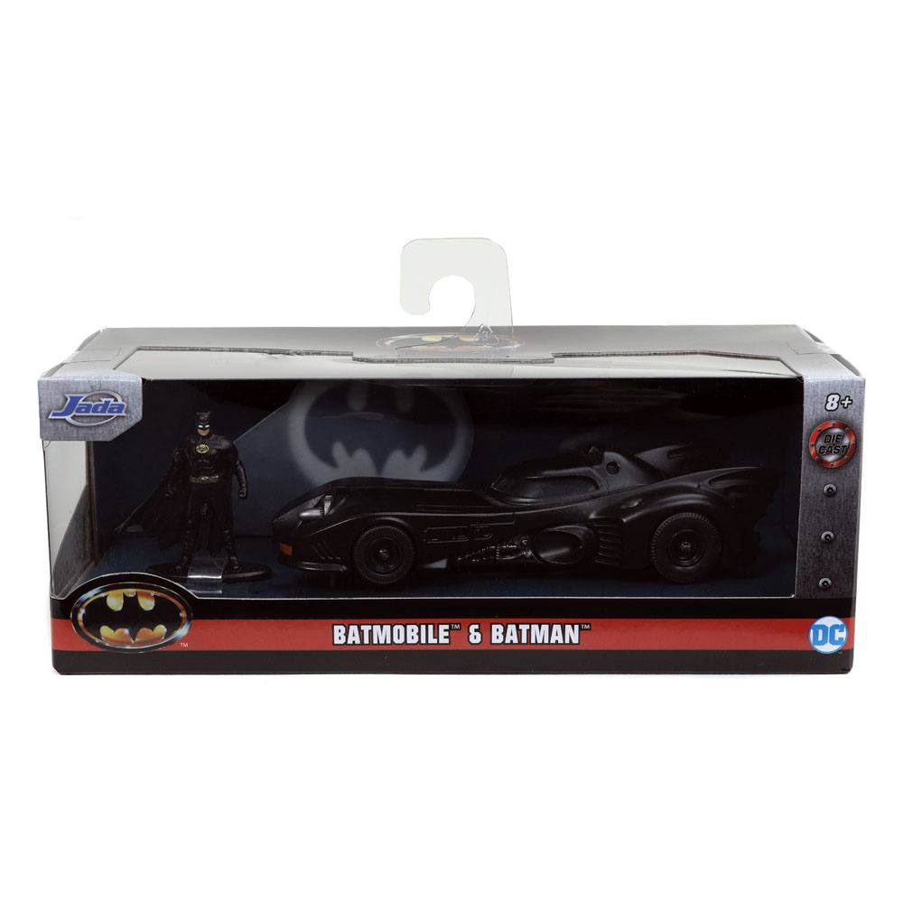 Batmobile et Batman 1:32