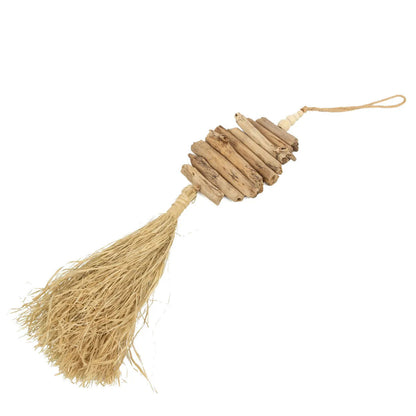Décoration murale en raphia et bois flotté
