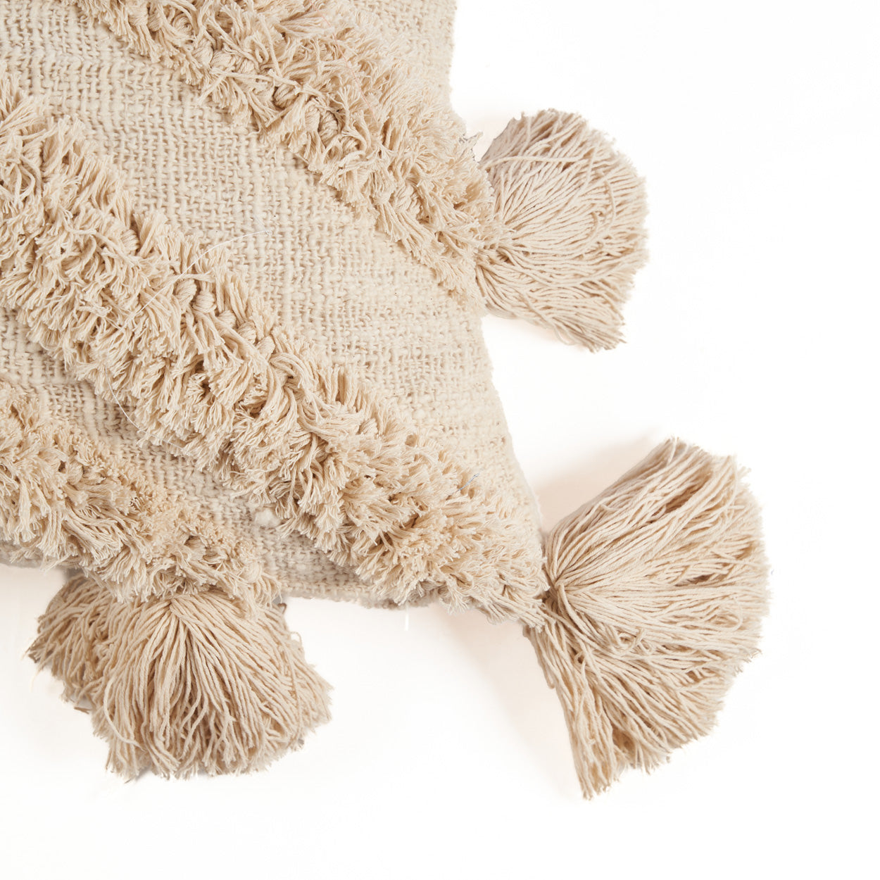 Housse de coussin Nomad à pompons – Crème 35 × 60 cm