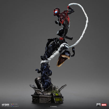 Miles Morales Statue - Spider-Man vs Villains Diorama - BDS Art Scale 1/10 - Iron Studios