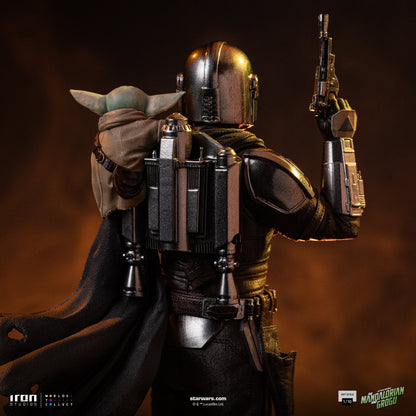 Pre-Order - Mandalorian and Grogu Statue - The Mandalorian and Grogu Movie - Art Scale 1/10 - Iron Studios