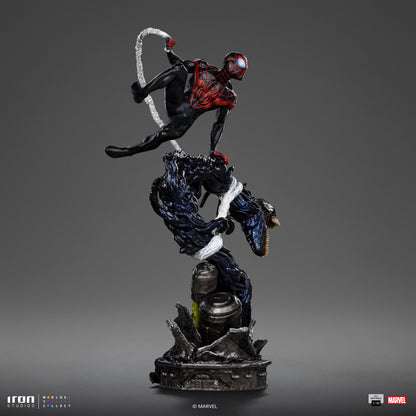 Miles Morales Statue - Spider-Man vs Villains Diorama - BDS Art Scale 1/10 - Iron Studios