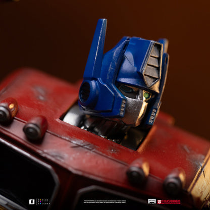 Pre-Order - Optimus Prime Statue - Transformers - 1/20 Demi Scale - Iron Studios