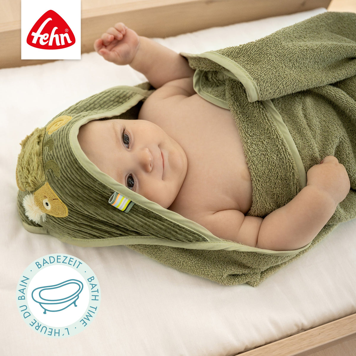 Hooded Towel Chameleon