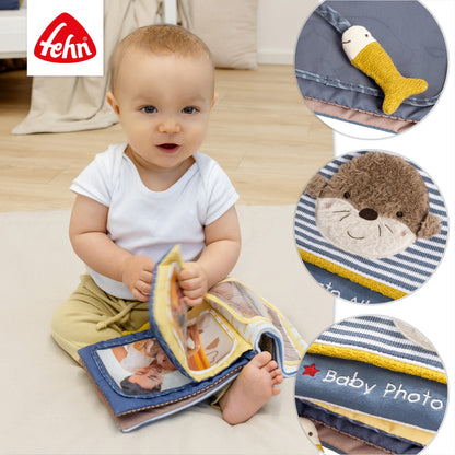 Otter Theo Photo Album