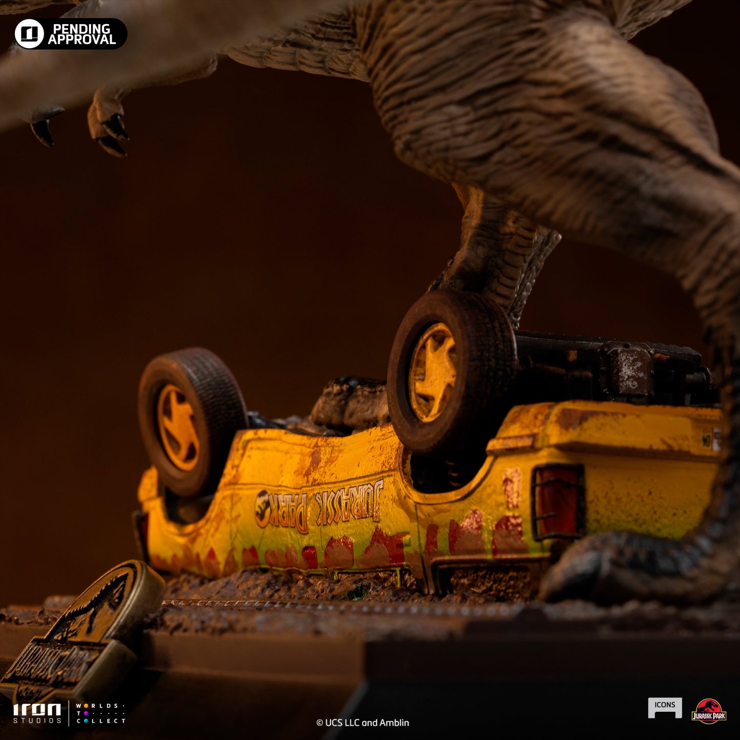 Statue T-Rex Attack - Jurassic Park - Icons - Jurassic World