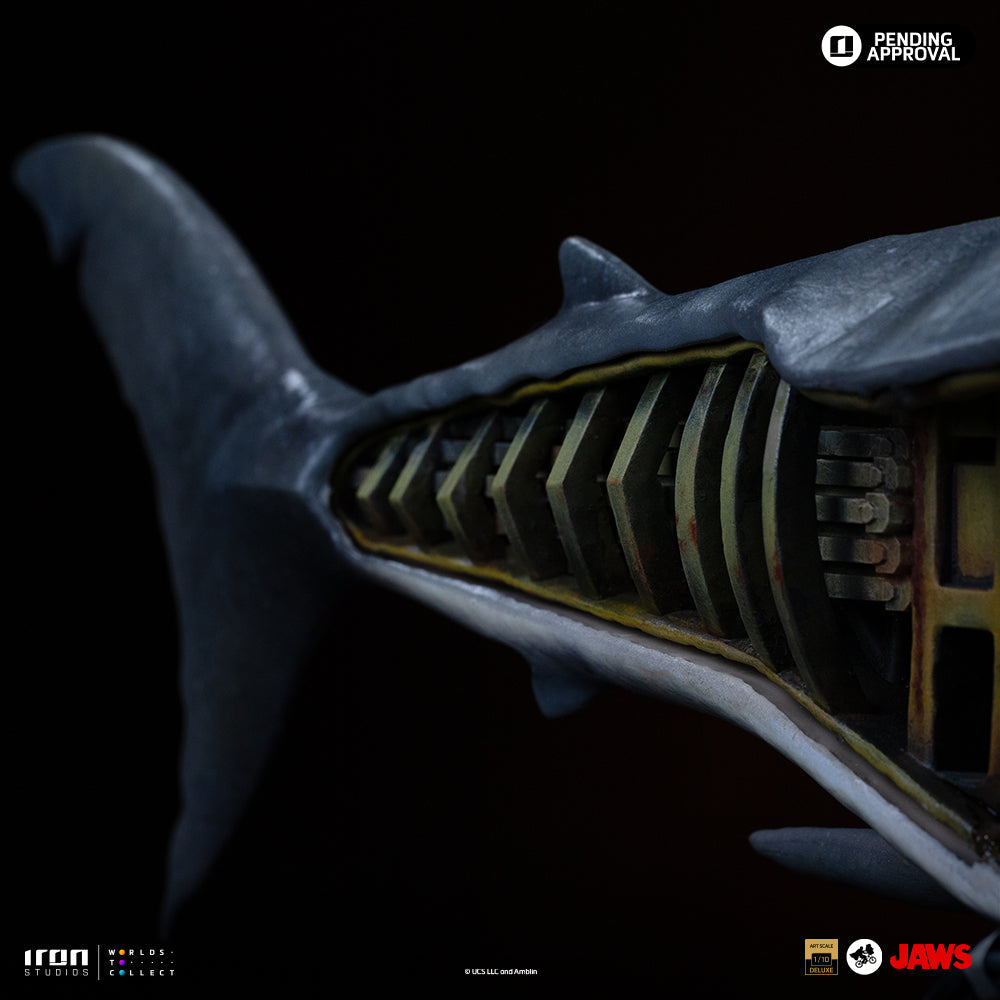 Pre-Order - Steven Spielberg Statue (Jaws 50th Anniversary) - Jaws - Art Scale 1/10 - Iron Studios