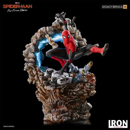 Spider-Man Statue - Spider-Man: Far From Home - Legacy Replica 1/4 - Iron Studios